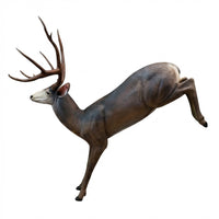 Maultierhirsch springend